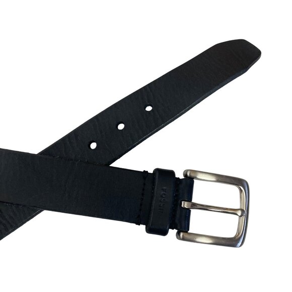 Fossil Mens Black Genuine Leather Belt Size 44 Silver Tone Buckle - Picture 7 of 12